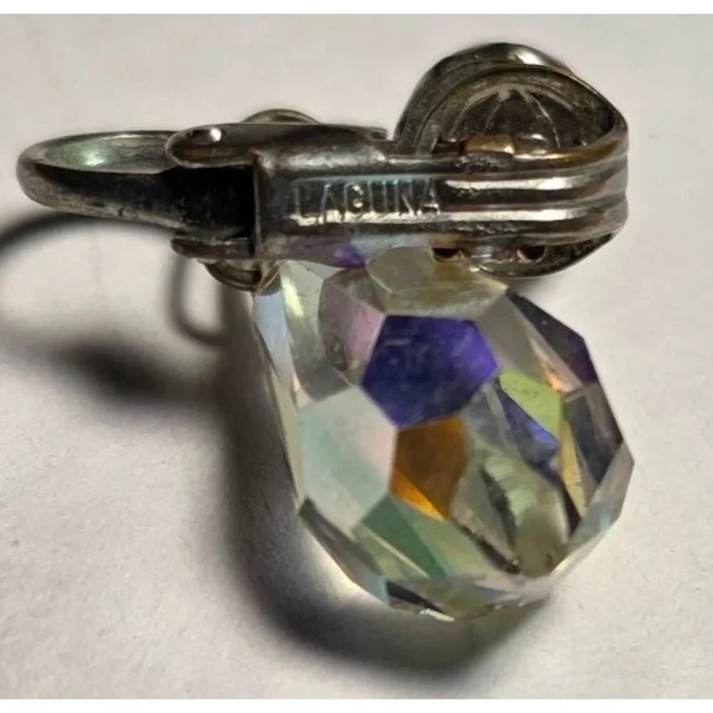 Vintage Laguna Aurora‎ Borealis Crystal Clip-On 1